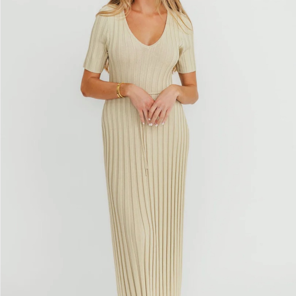 Worth Collective Oakley Ribbed Maxi Dress in Dusty Lime - Bump Friendly